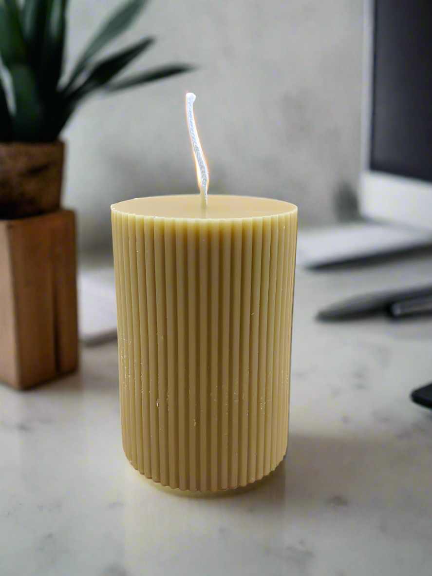 Elegant  ribbed candle
