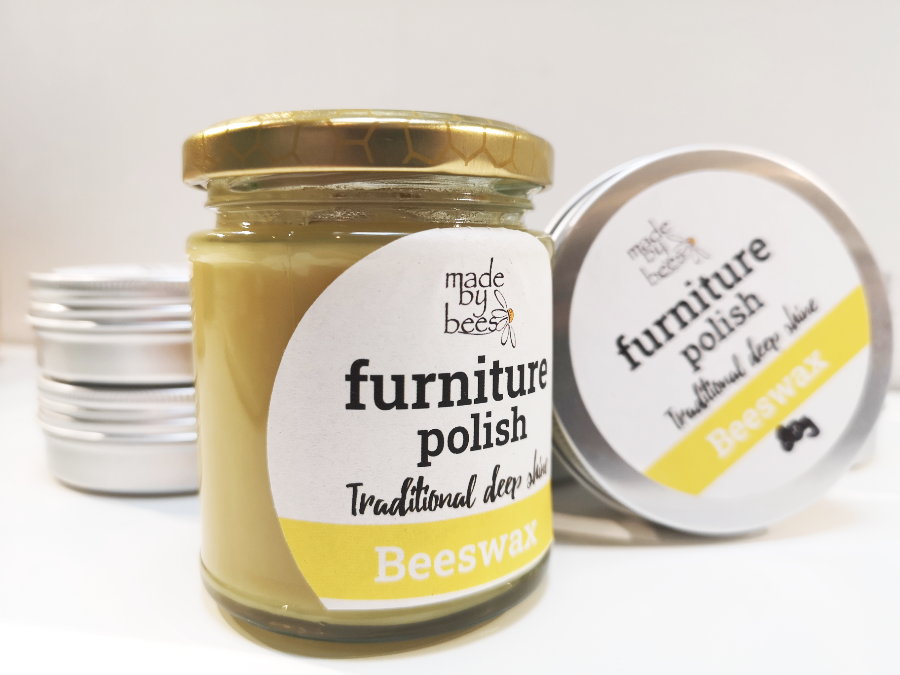 Natural beeswax polish